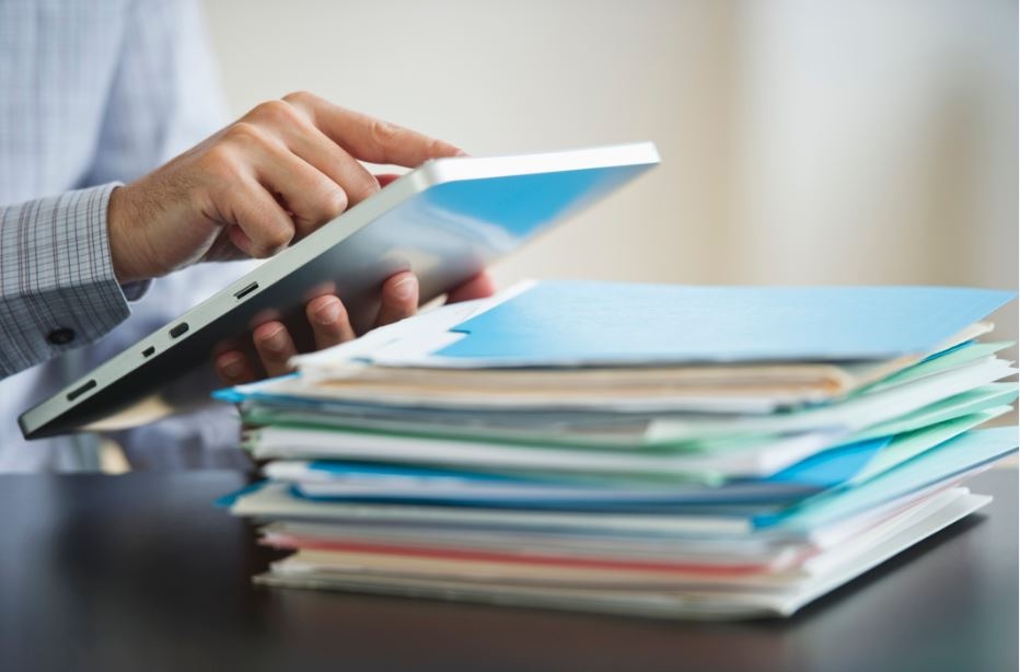 Can bo UBND Ha Noi bi dieu tra toi chiem doat tai lieu bi mat Nha nuoc hinh anh