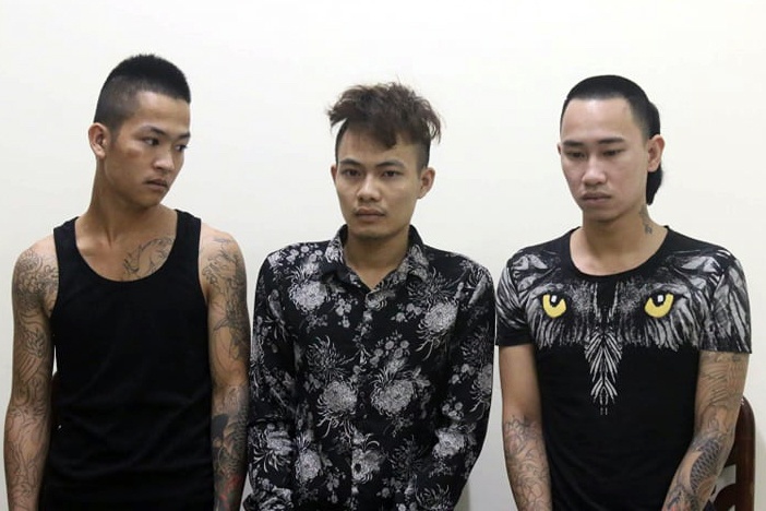 Bat nhom tin dung den cho vay lai 180% moi nam hinh anh