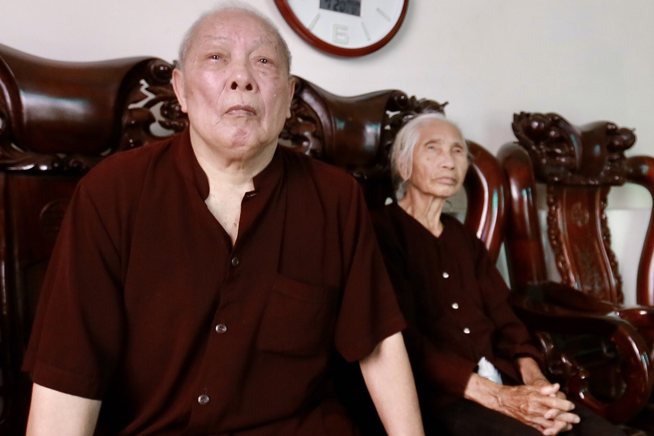 Khai tử bố mẹ chồng ảnh 1 Khai tu bo me chong anh 1