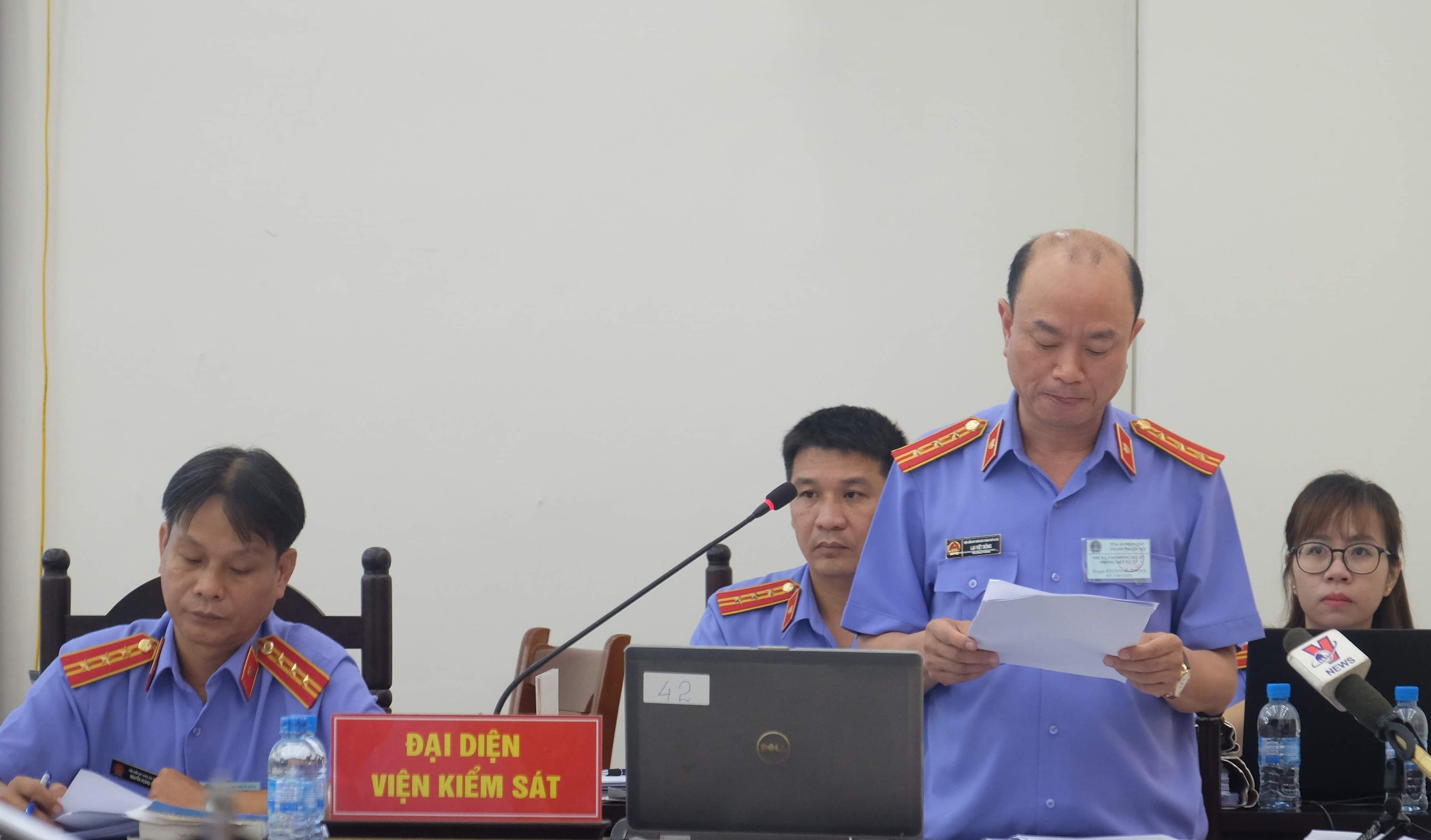 Xet xu vu giet nguoi o Dong Tam anh 2