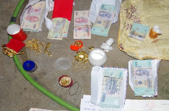 Trom hon mot ty anh 1