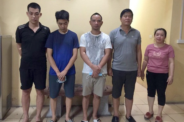 Ca do bong da 1.000 ty anh 1