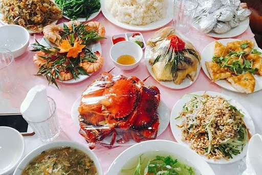 Co dau thua nhan lien quan vu 'bung' 150 mam co cuoi hinh anh