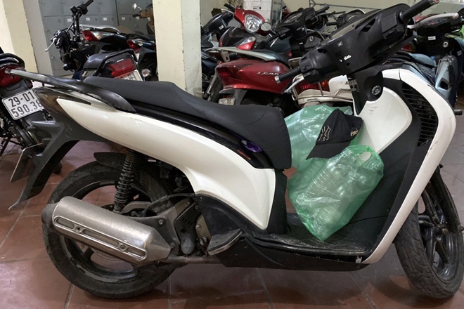 Tim duoc xe SH mat cap sau 10 nam hinh anh