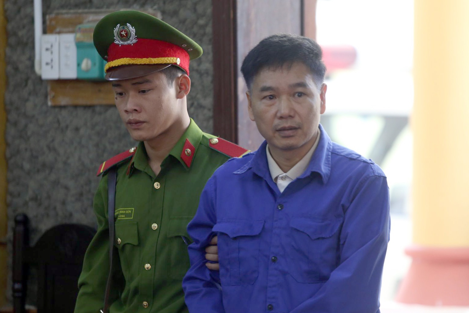 Xet xu vu diem thi Son La anh 2