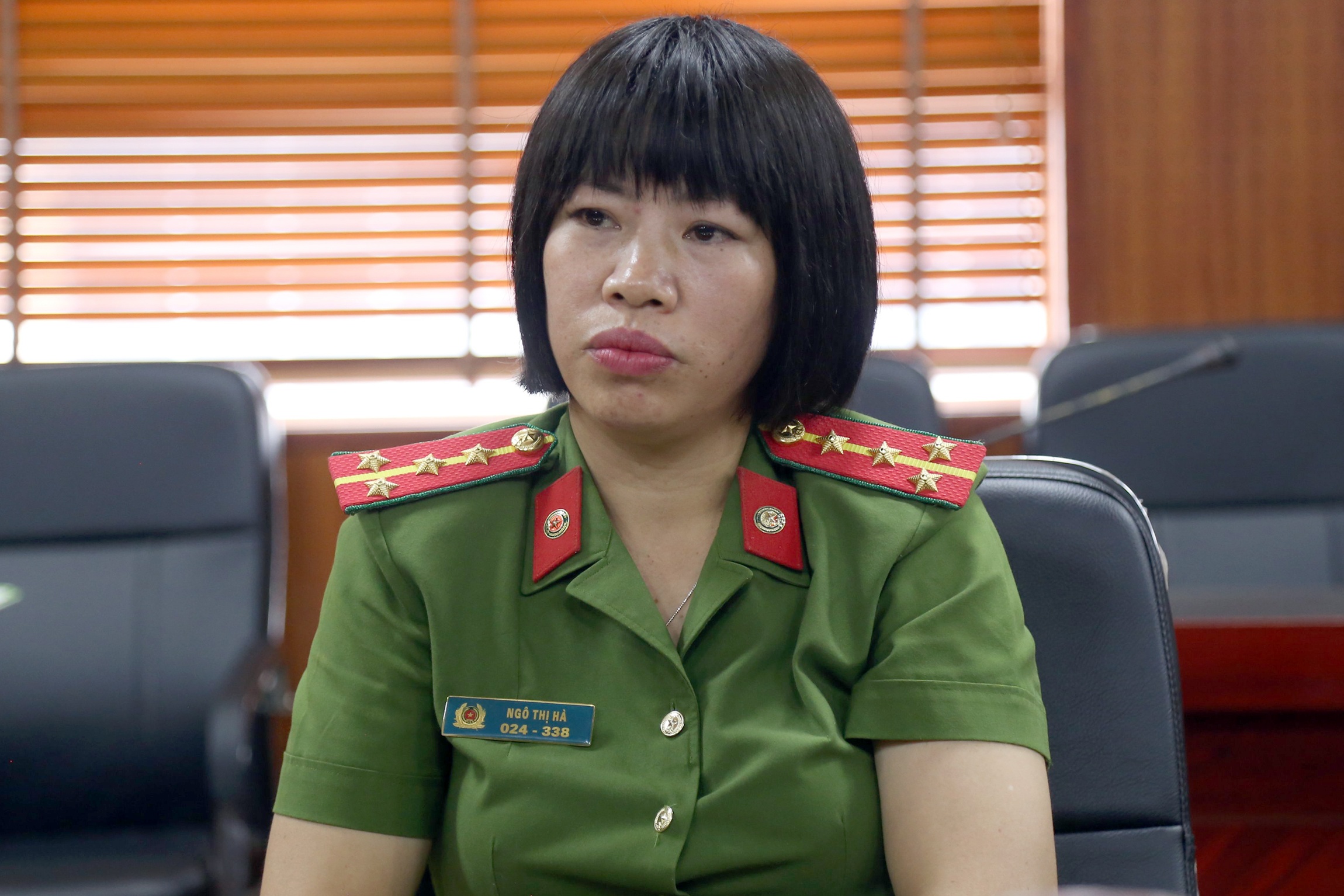 Nữ cảnh sát truy bắt tội phạm ảnh 2 Nu canh sat truy bat toi pham anh 2