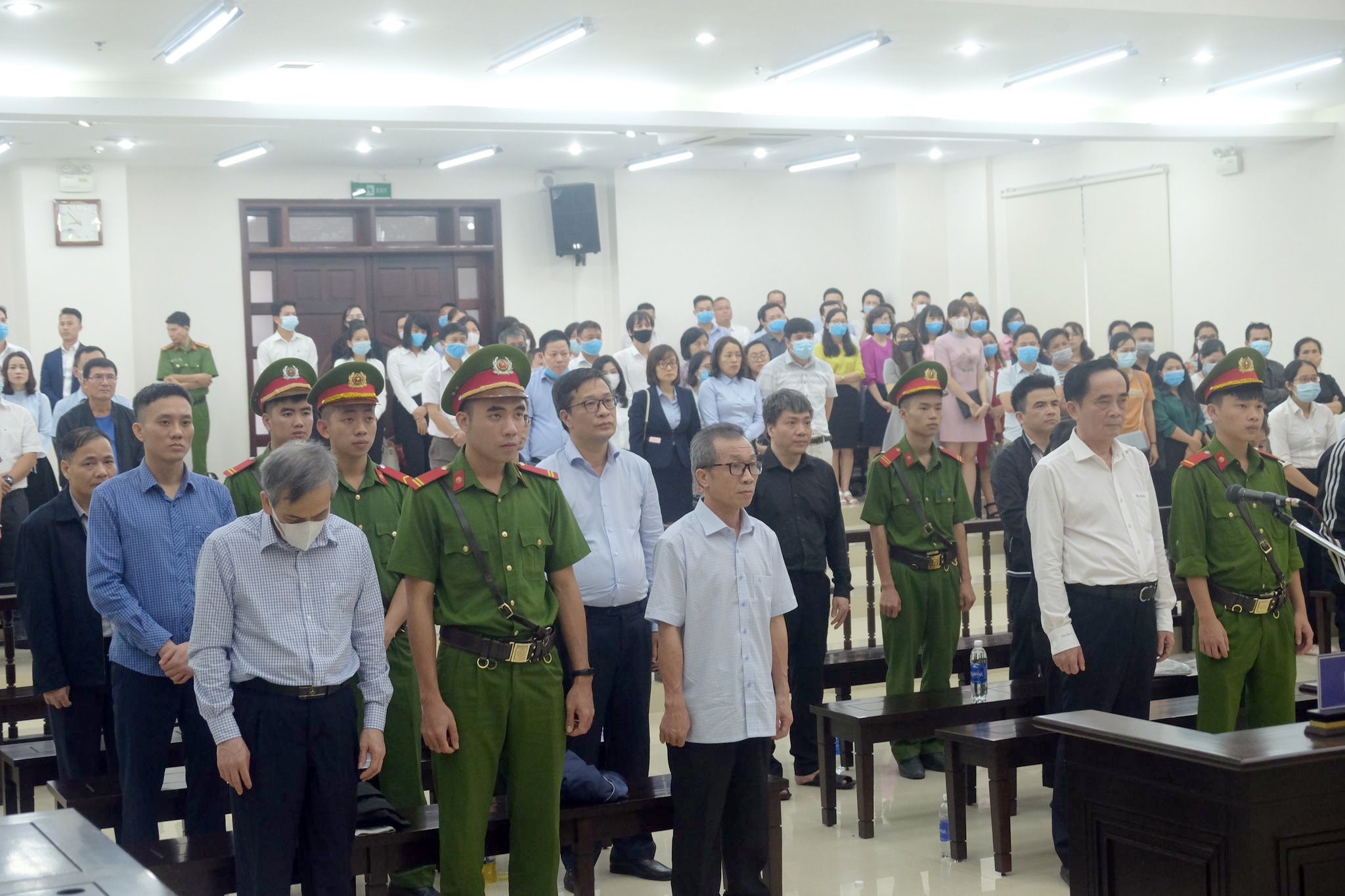 Tuyen an bi cao vu BIDV anh 2