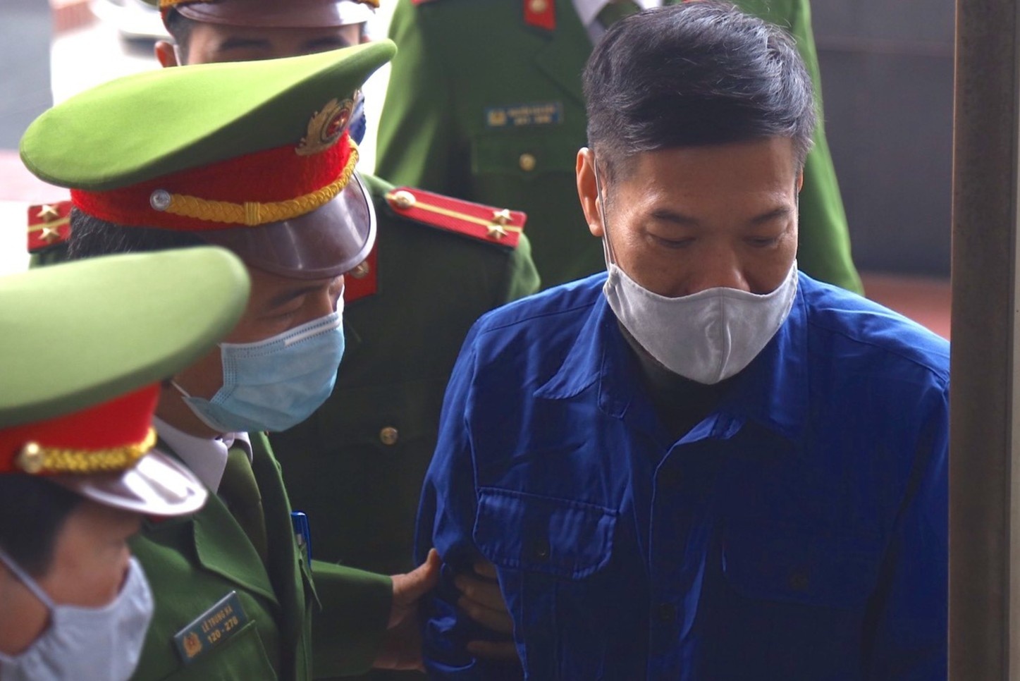 Xet xu cuu Giam doc CDC Ha Noi Nguyen Nhat Cam hinh anh