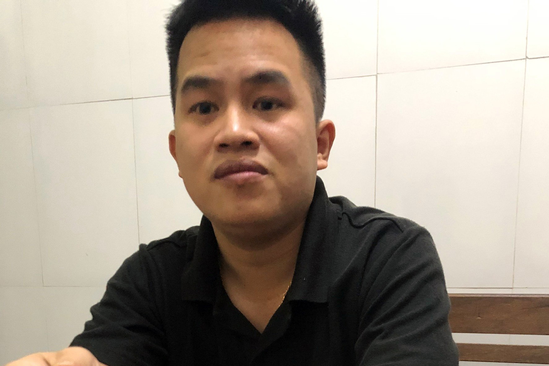 Khoi to nghi pham trom hang chuc banh oto hinh anh