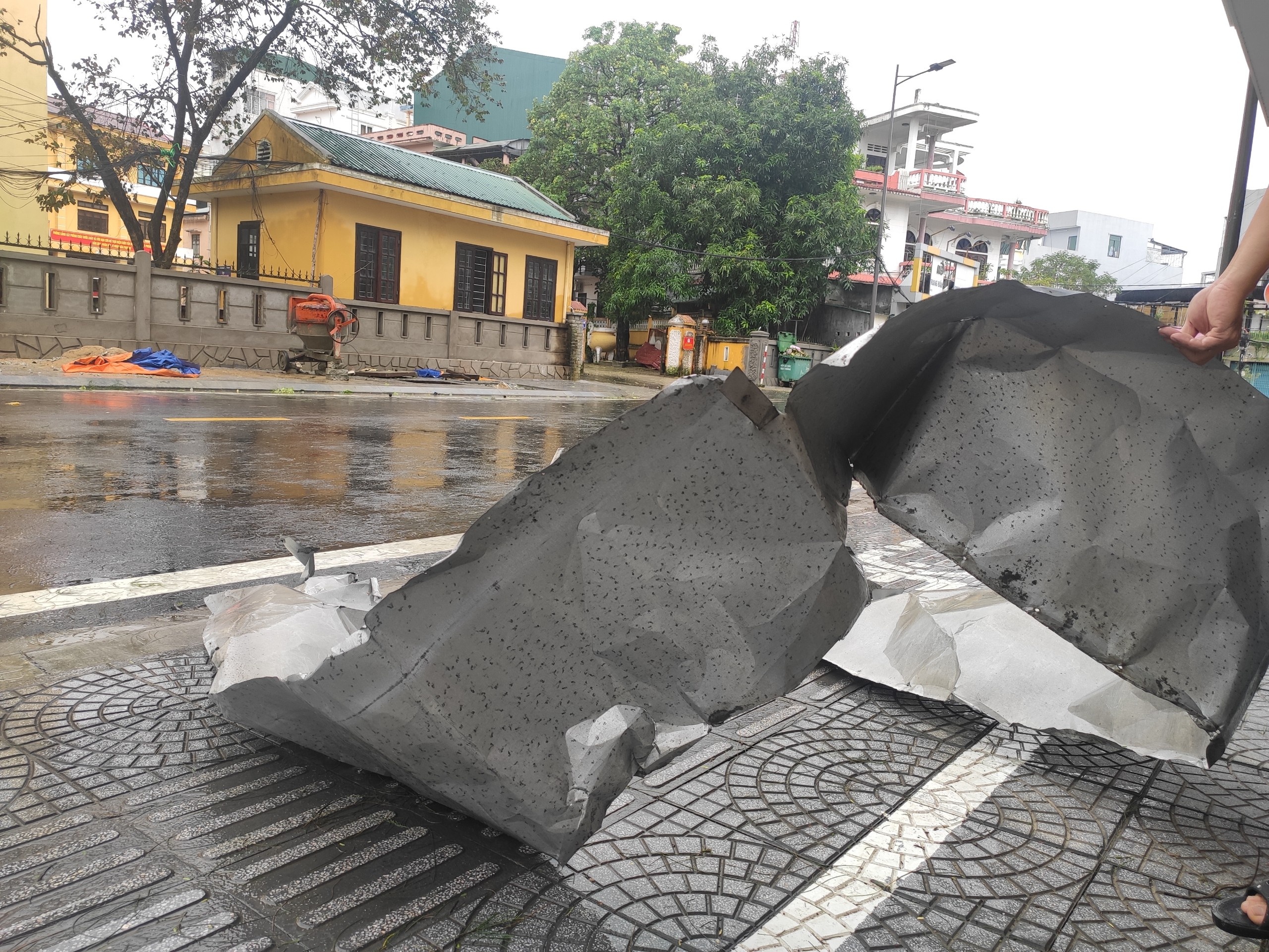 Bao so 13 do bo anh 1