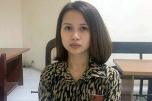 Nu nhan vien quan karaoke bi cat toc vi no tien hinh anh