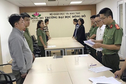 Dung bang gia cua Dai hoc Dong Do de bao ve luan an tien si hinh anh