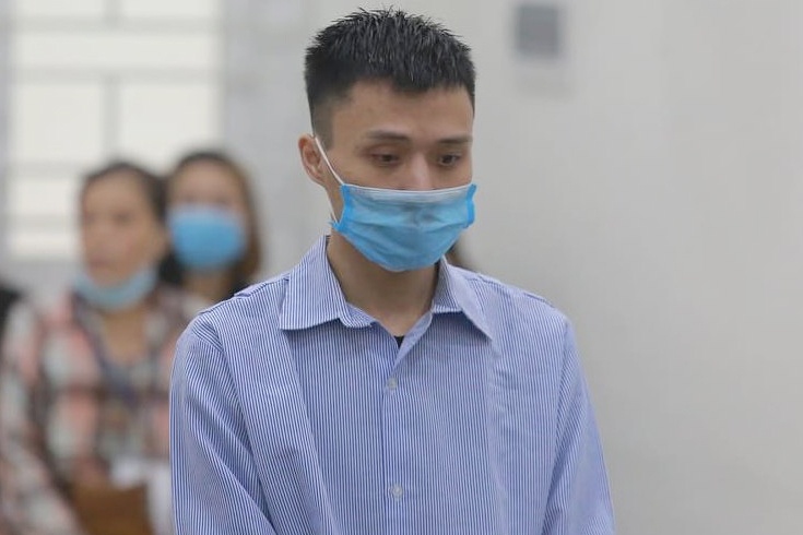 Tu hinh ke giet vo anh 1