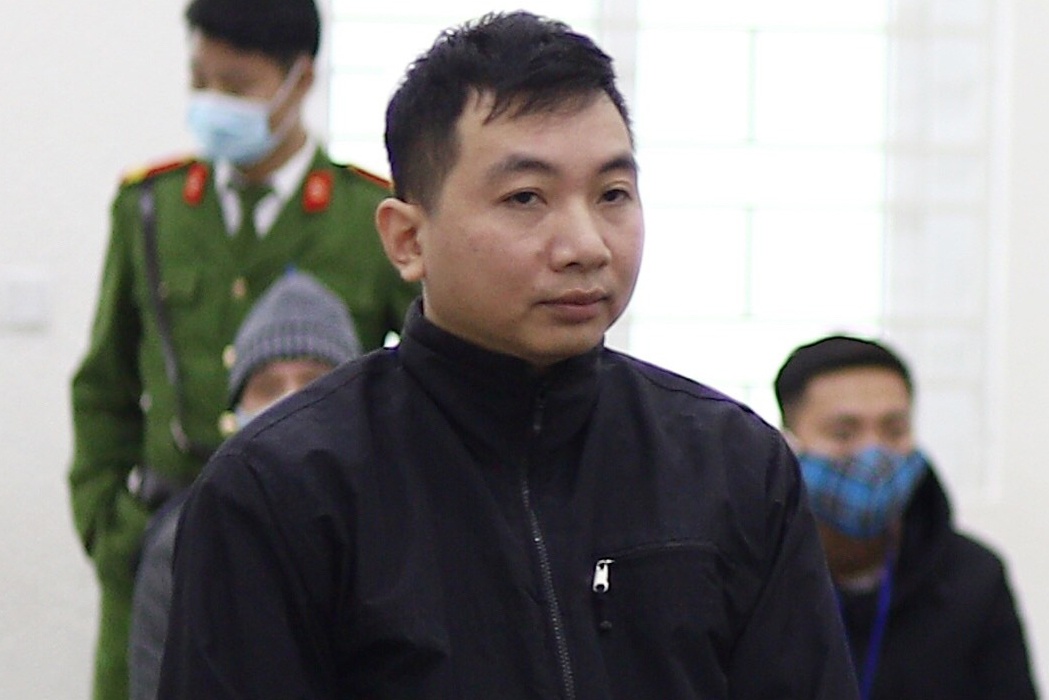 Phat tu nhom chiem doat tien ty cua Vietinbank hinh anh