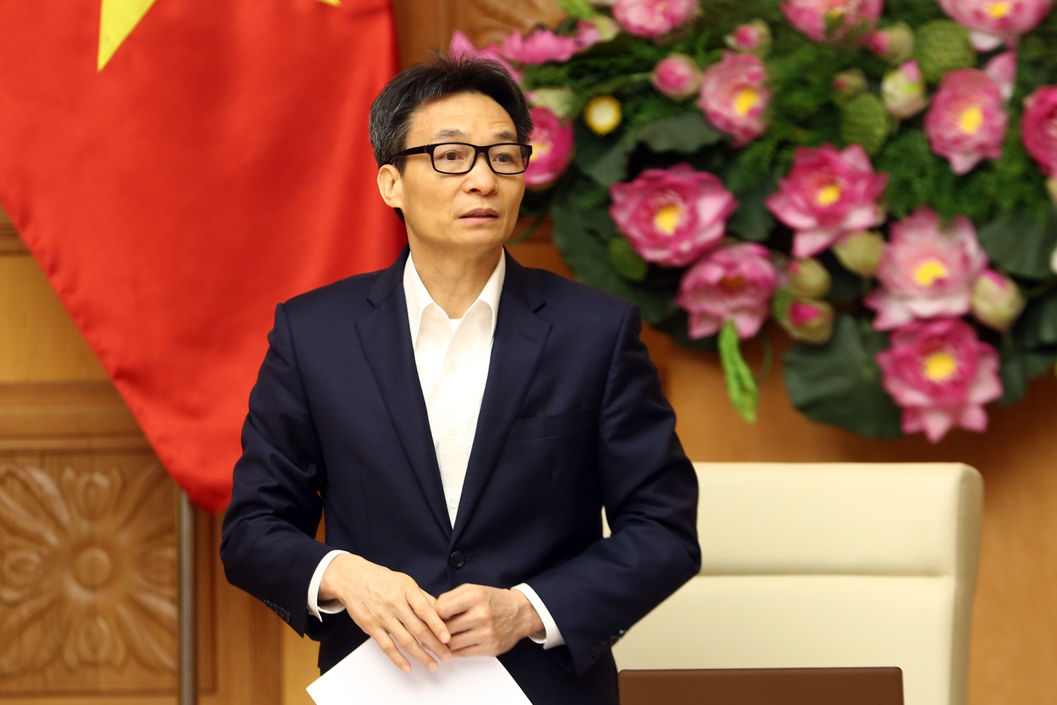 Giam sat nguoi nhap canh anh 1