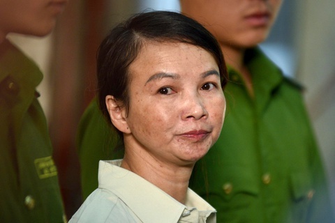 Me nu sinh giao ga sap hau toa phuc tham hinh anh