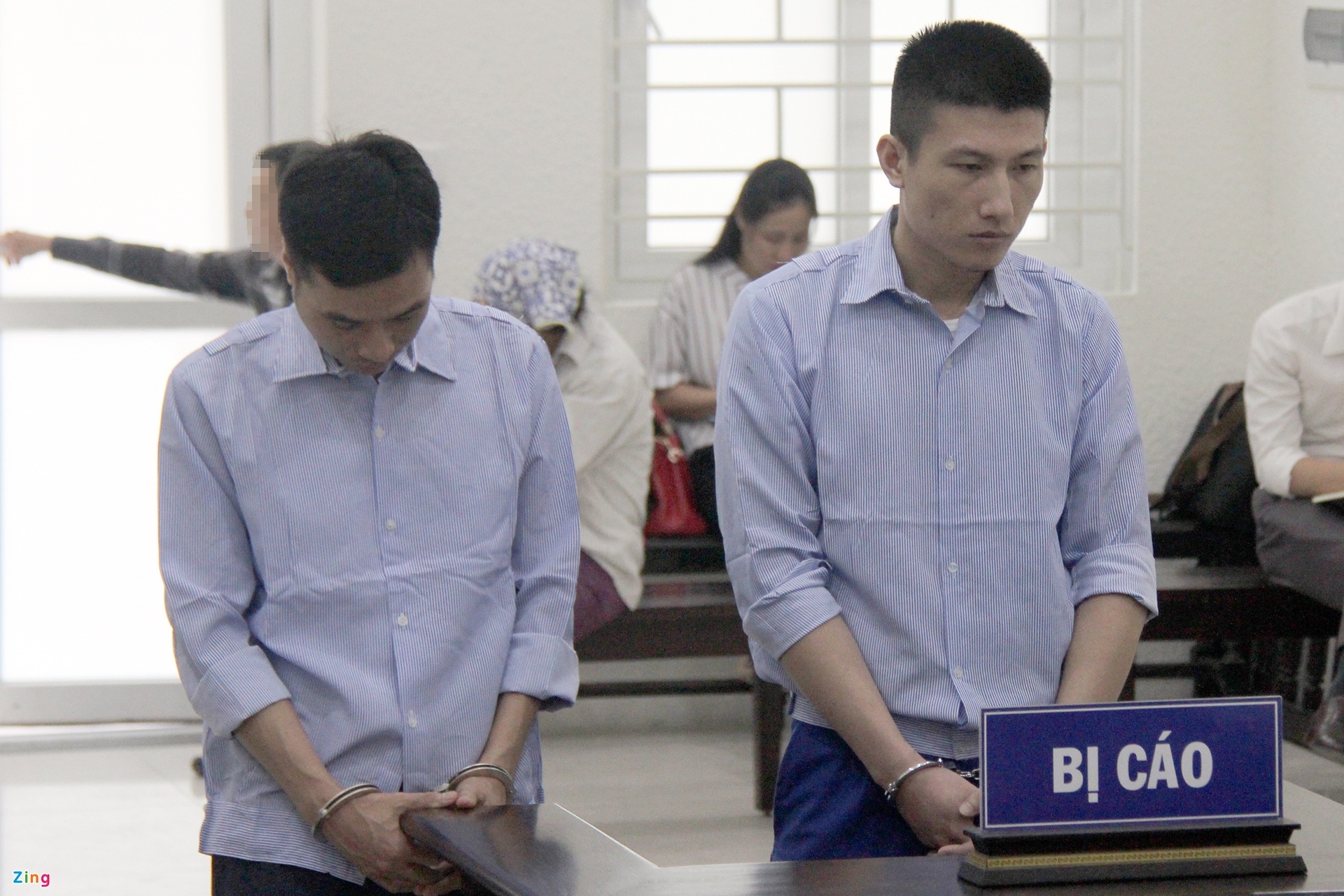 Cuu cong an nhan hoi lo anh 1