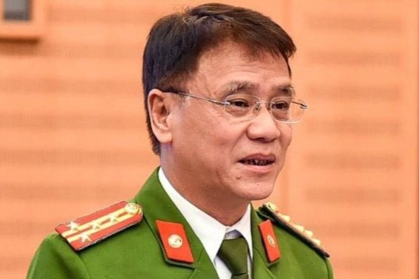 4 cong an Ha Noi thuoc dien F1 hinh anh