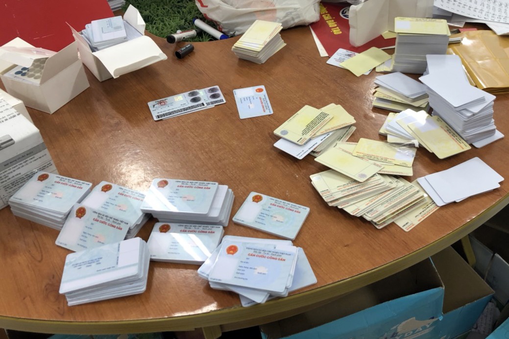 Lam gia bang lai,  can cuoc anh 2