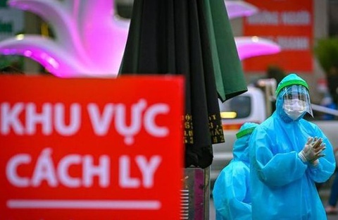 Lam lo thong tin cua nguoi di cach ly co the bi phat tu hinh anh