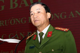 Dai ta Tran Minh Tien lam Giam doc Cong an tinh Lam Dong hinh anh