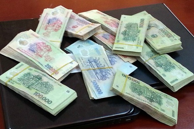 Lua chay bien che, chiem doat 400 trieu dong hinh anh