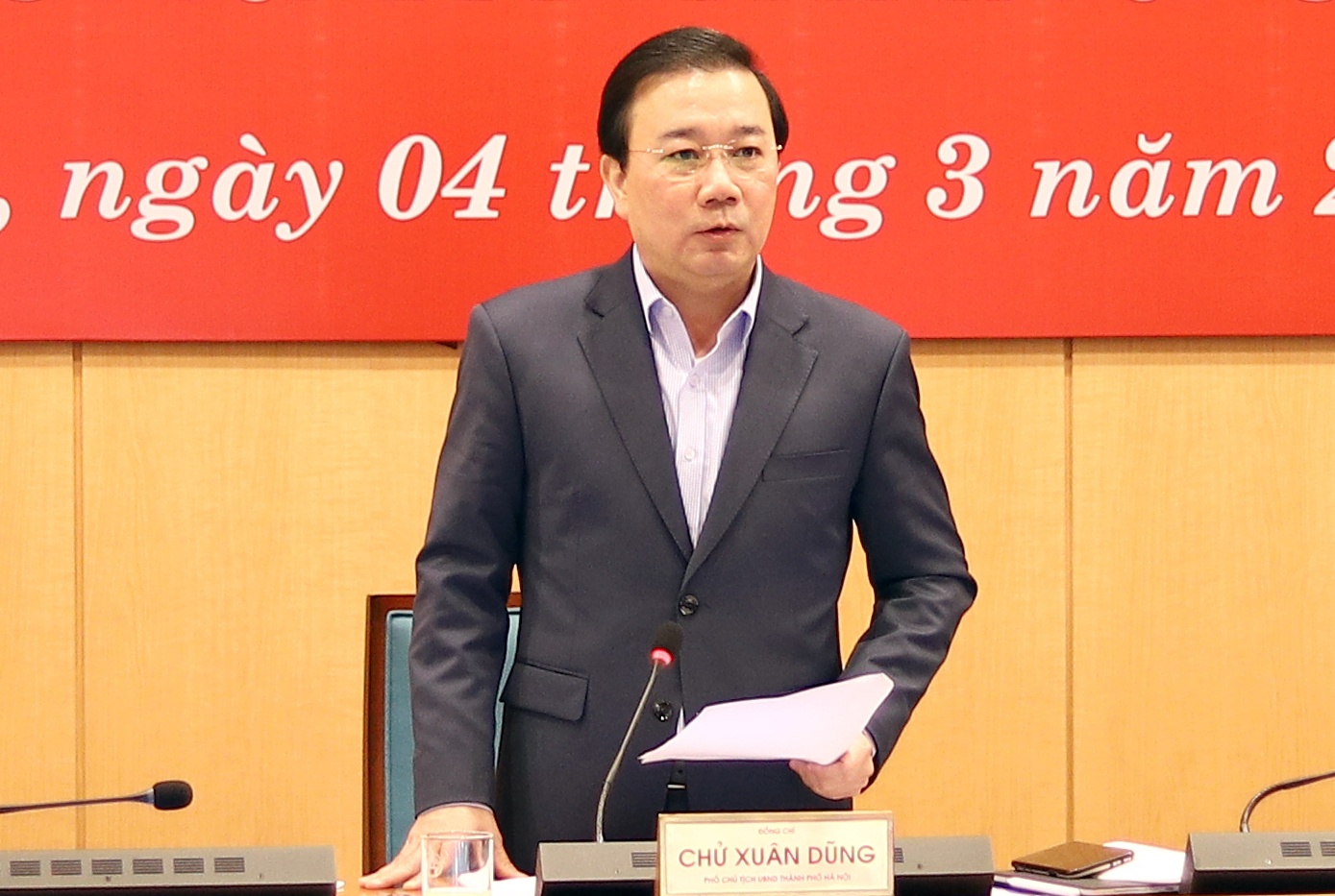 Mo cua den chua o Ha Noi anh 1