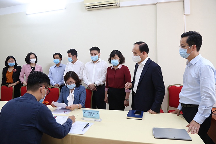 Ung cu dai bieu Quoc hoi anh 1