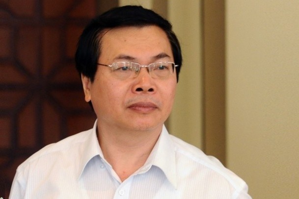 Ong Vu Huy Hoang tai hau toa ngay 22/4 hinh anh