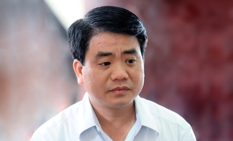 Ong Nguyen Duc Chung tiep tuc bi khoi to hinh anh
