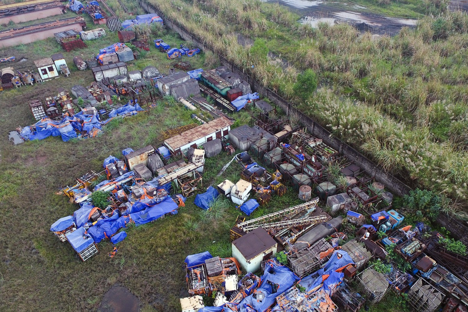 Khoi to VINAINCON anh 1