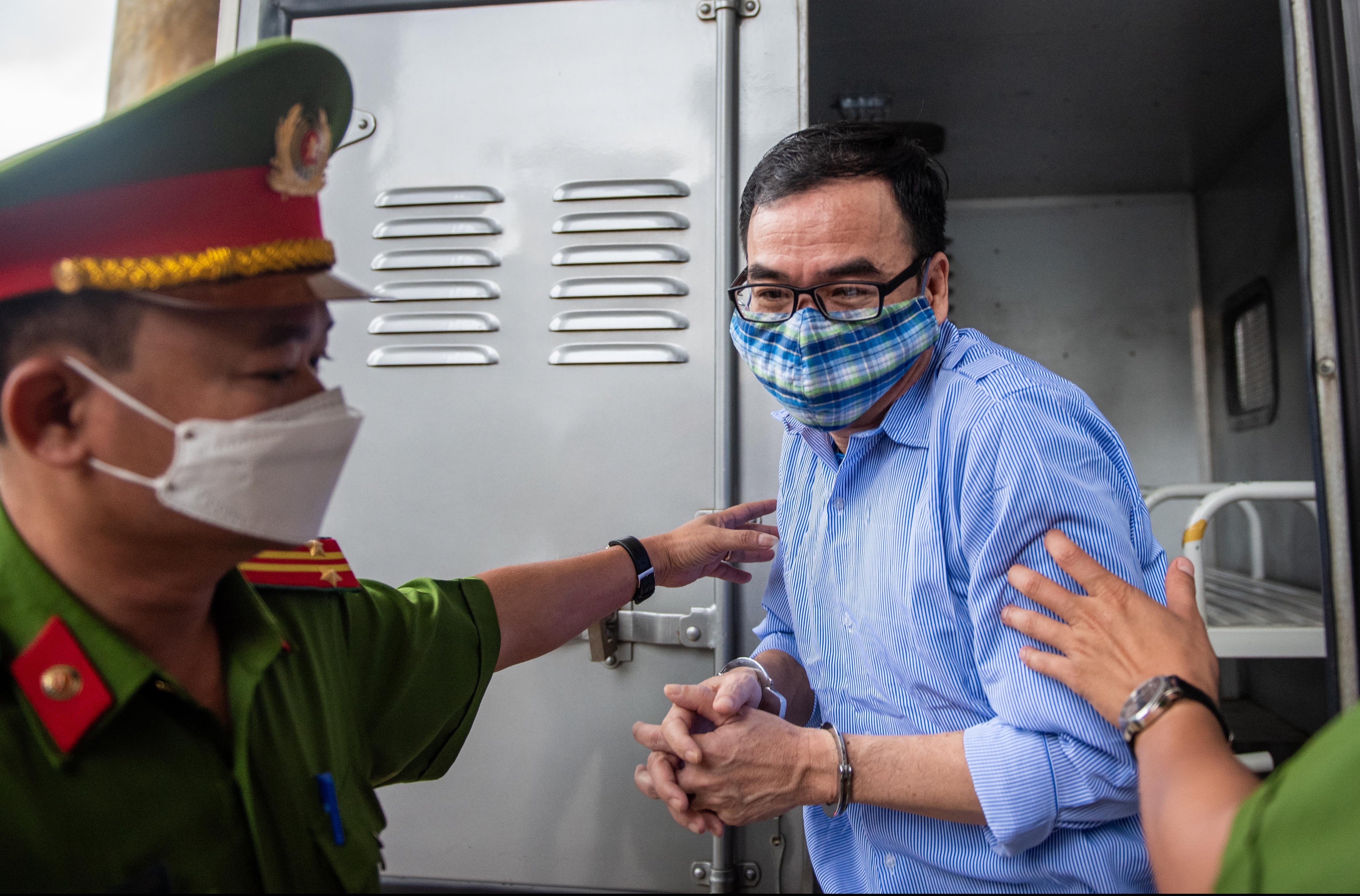 Xet xu ong Vu Huy Hoang anh 6