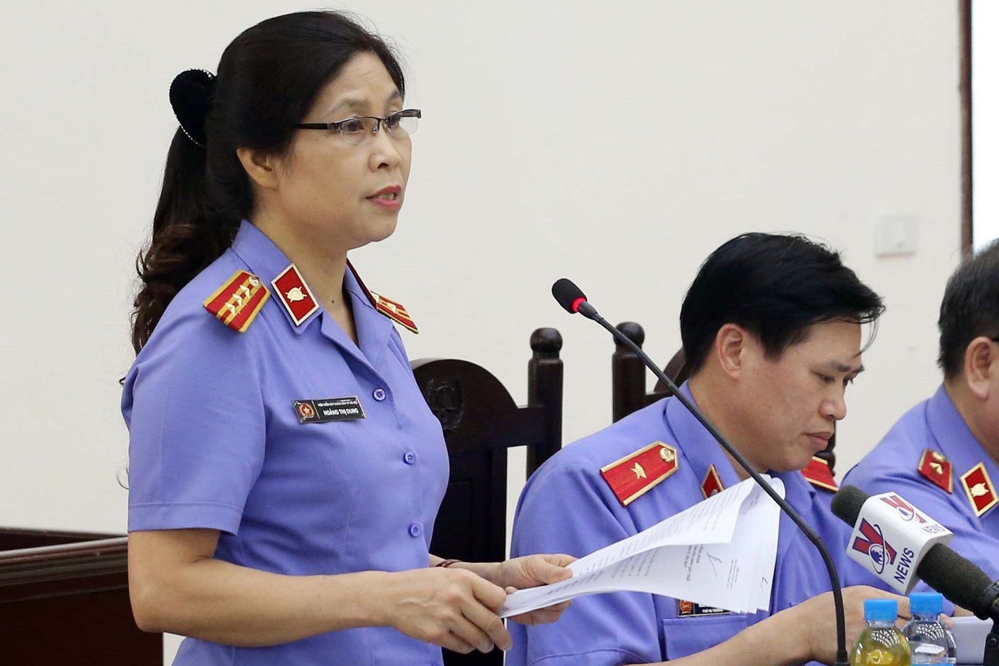 VKS khong de nghi ong Vu Huy Hoang va 9 bi cao boi thuong 2.700 ty hinh anh