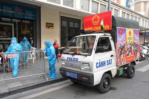 Cong an Ha Noi dieu tra vu giam doc Hacinco lam lay lan dich Covid-19 hinh anh