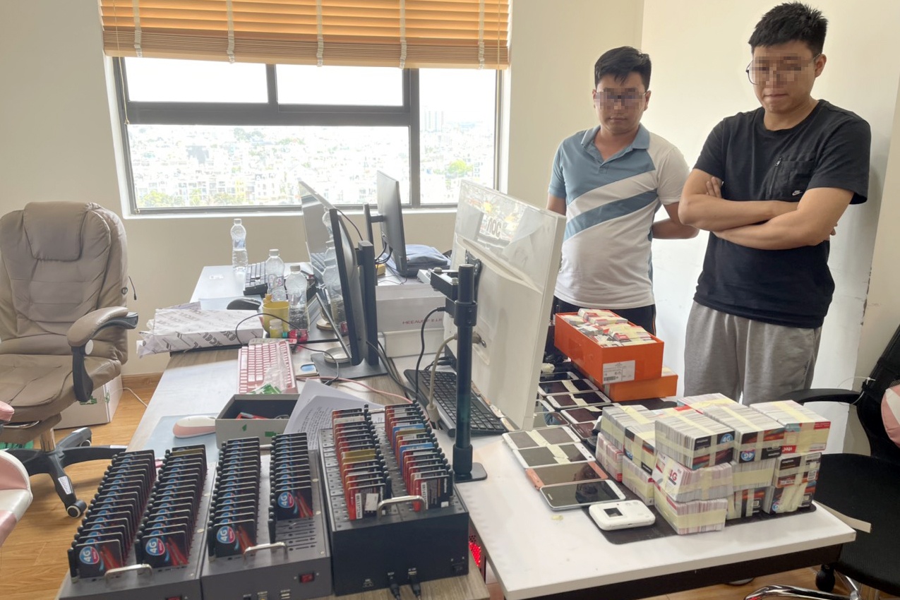 Phat tan tin nhan rac anh 4