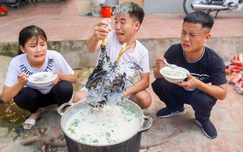 Bo TT&TT yeu cau xu ly nghiem vi pham tren mang xa hoi hinh anh