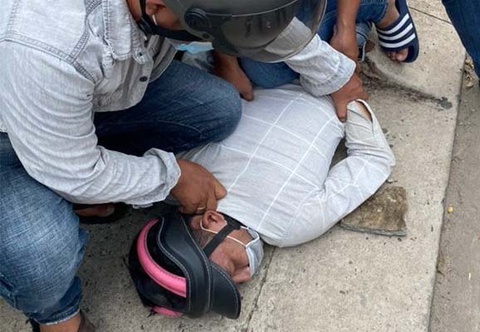 Ten cuop khai chuyen gay an voi phu nu hinh anh