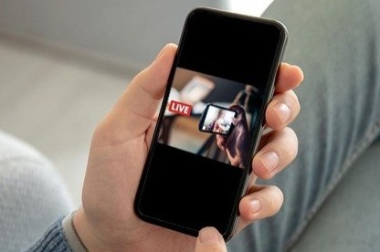 Phai lam gi khi bi nguoi khac livestream noi xau? hinh anh