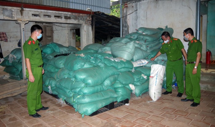 Găng tay y tế cũ ảnh 1 Gang tay y te cu anh 1