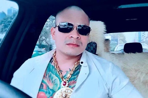 Quang 'Rambo' bi phat 8 nam tu vi doi no thue hinh anh