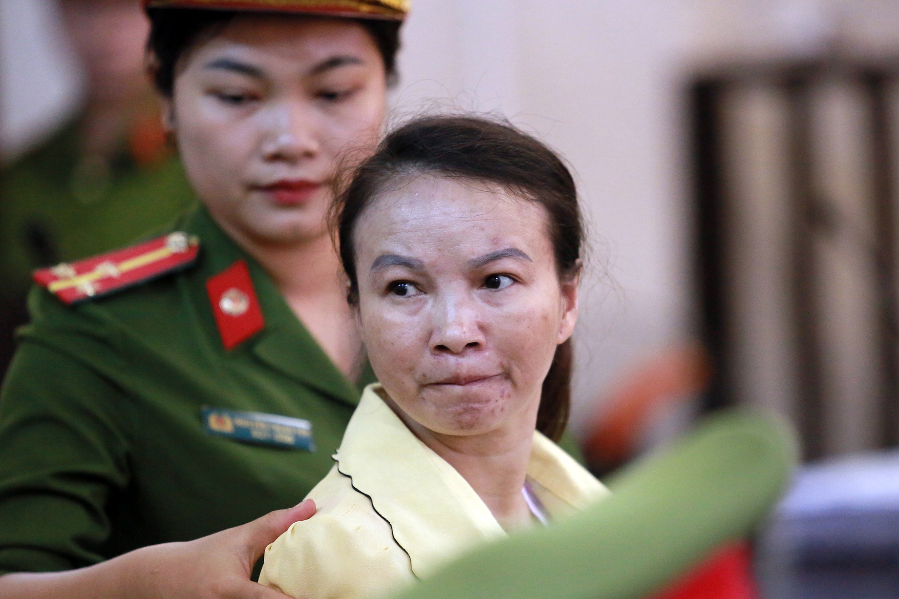 Xét xử mẹ nữ sinh giao gà ảnh 1 Xet xu me nu sinh giao ga anh 1