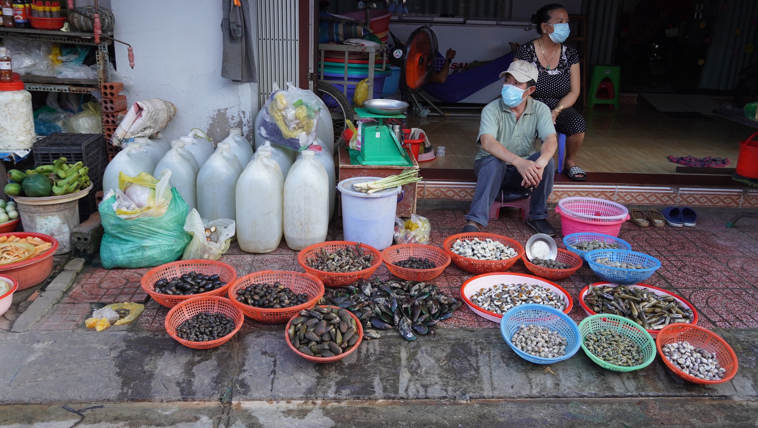 Phong chong dich Covid-19 anh 1