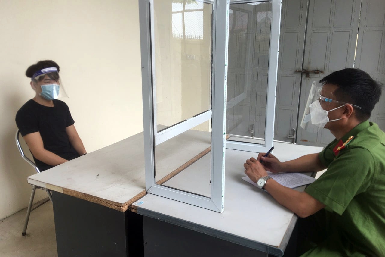 Người phụ nữ bị trai trẻ lừa đảo ảnh 1 Nguoi phu nu bi trai tre lua dao anh 1