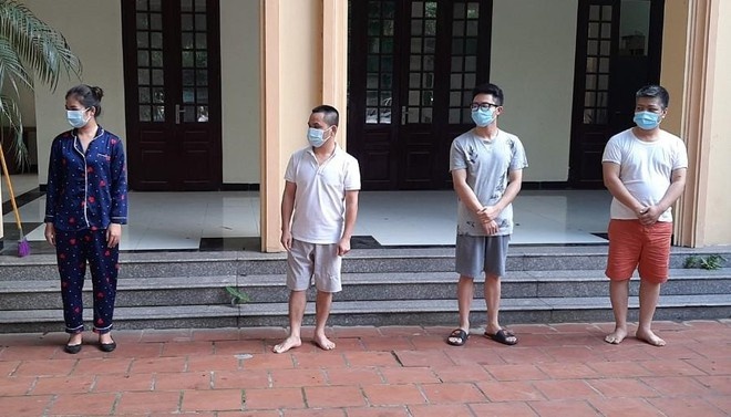 Tống tiền hiệu trưởng ảnh 1 Tong tien hieu truong anh 1