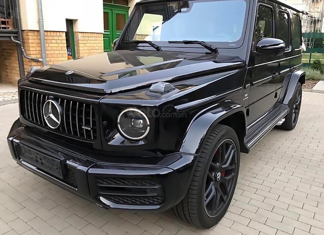 Mercedes g63 AMG серый