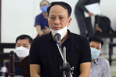 Vu Ethanol Phu Tho: Chu biet thu o Tam Dao xin nop 13 ty tai toa hinh anh