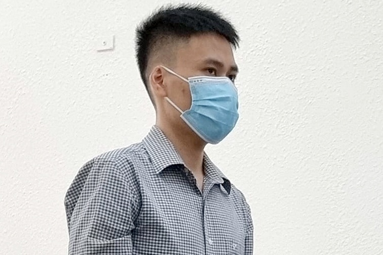 Loi sam hoi muon mang cua ke sat hai nu tai xe taxi hinh anh