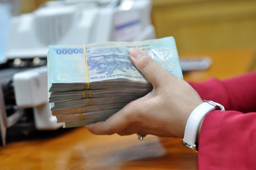 Cong nhan tam nghi viec khong luong do dich co duoc ho tro? hinh anh
