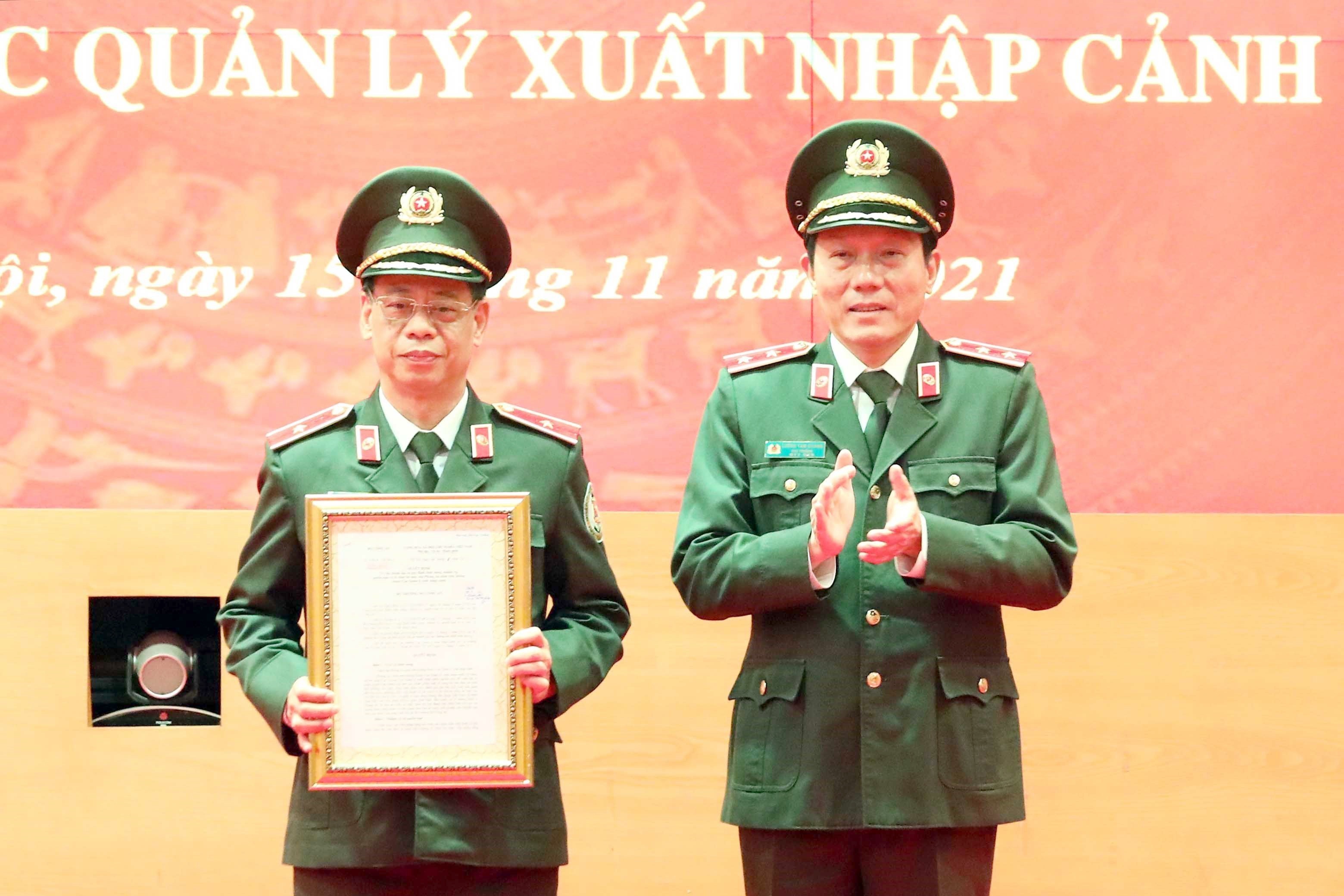 Phong An ninh tren khong anh 1