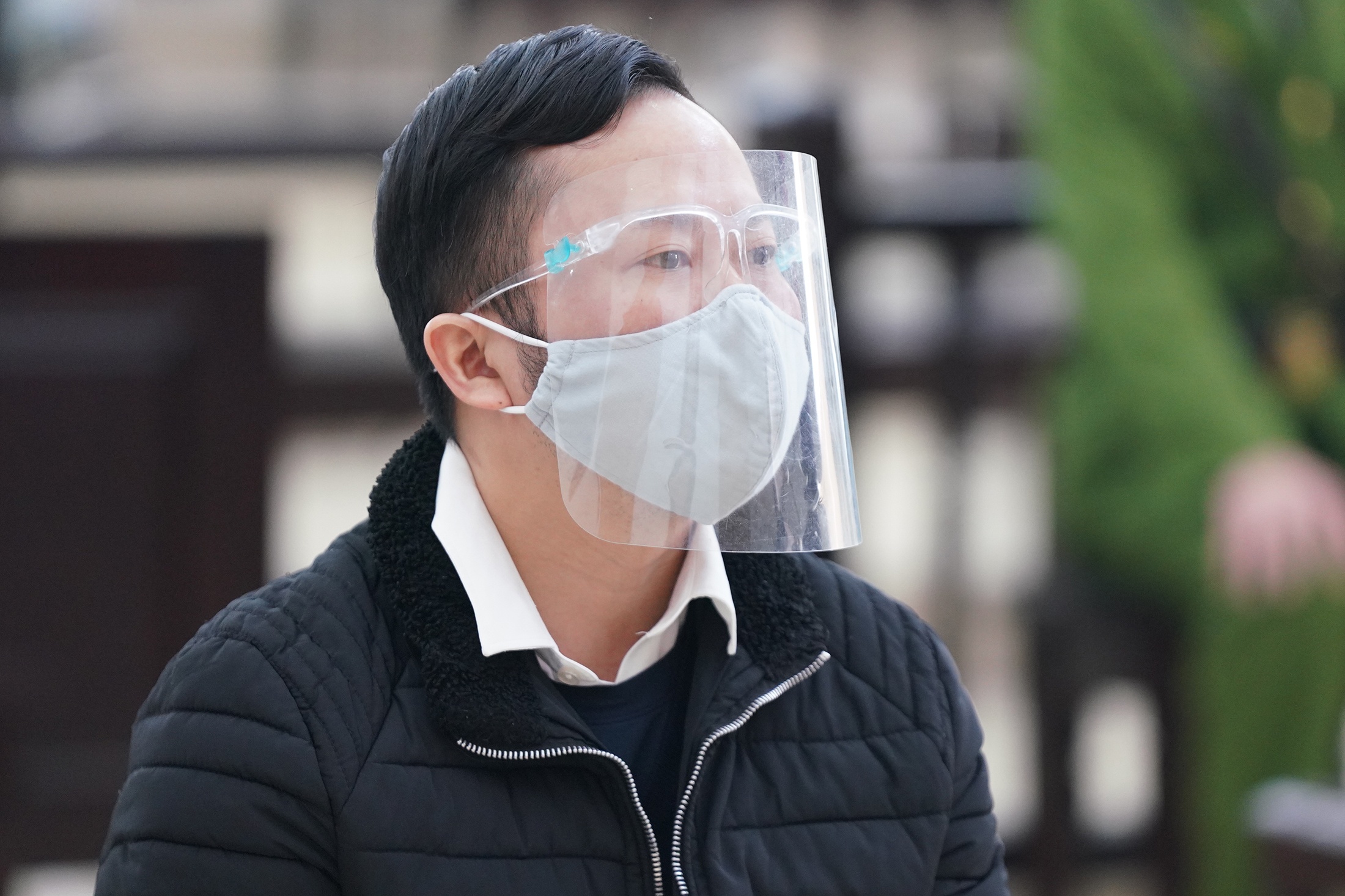 VKS de nghi phat cuu Hieu truong DH Dong Do 12-13 nam tu hinh anh